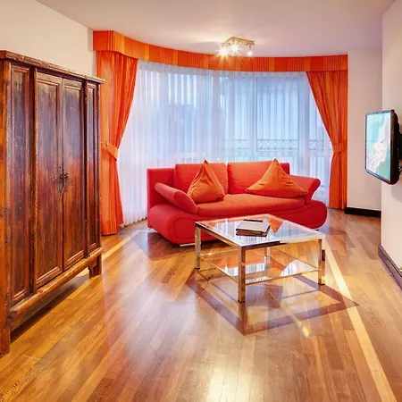 Alexander Am Zoo Hotel 4*