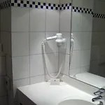 Hotel Alexander Am Zoo 4*