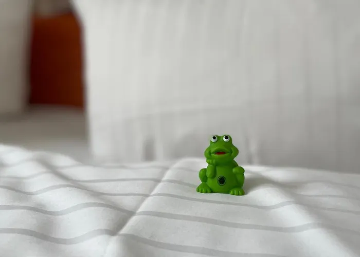 Alexander Am Zoo Hotel