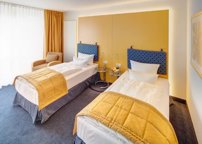 Alexander Am Zoo Hotel