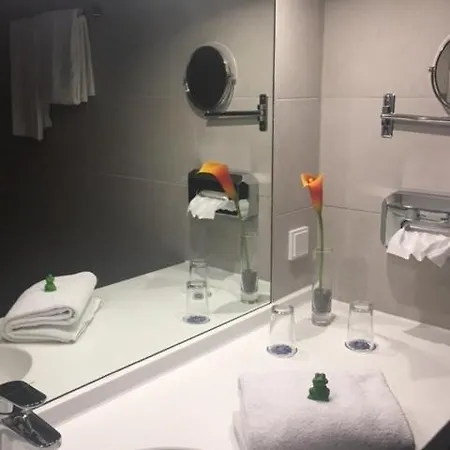 알렉산더 암 주